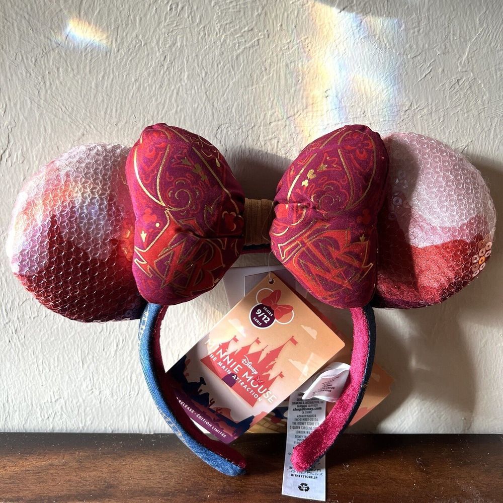 2020 LIMITED EDITION 9/12 Series Minnie Mouse "The Main Attraction" Ears
